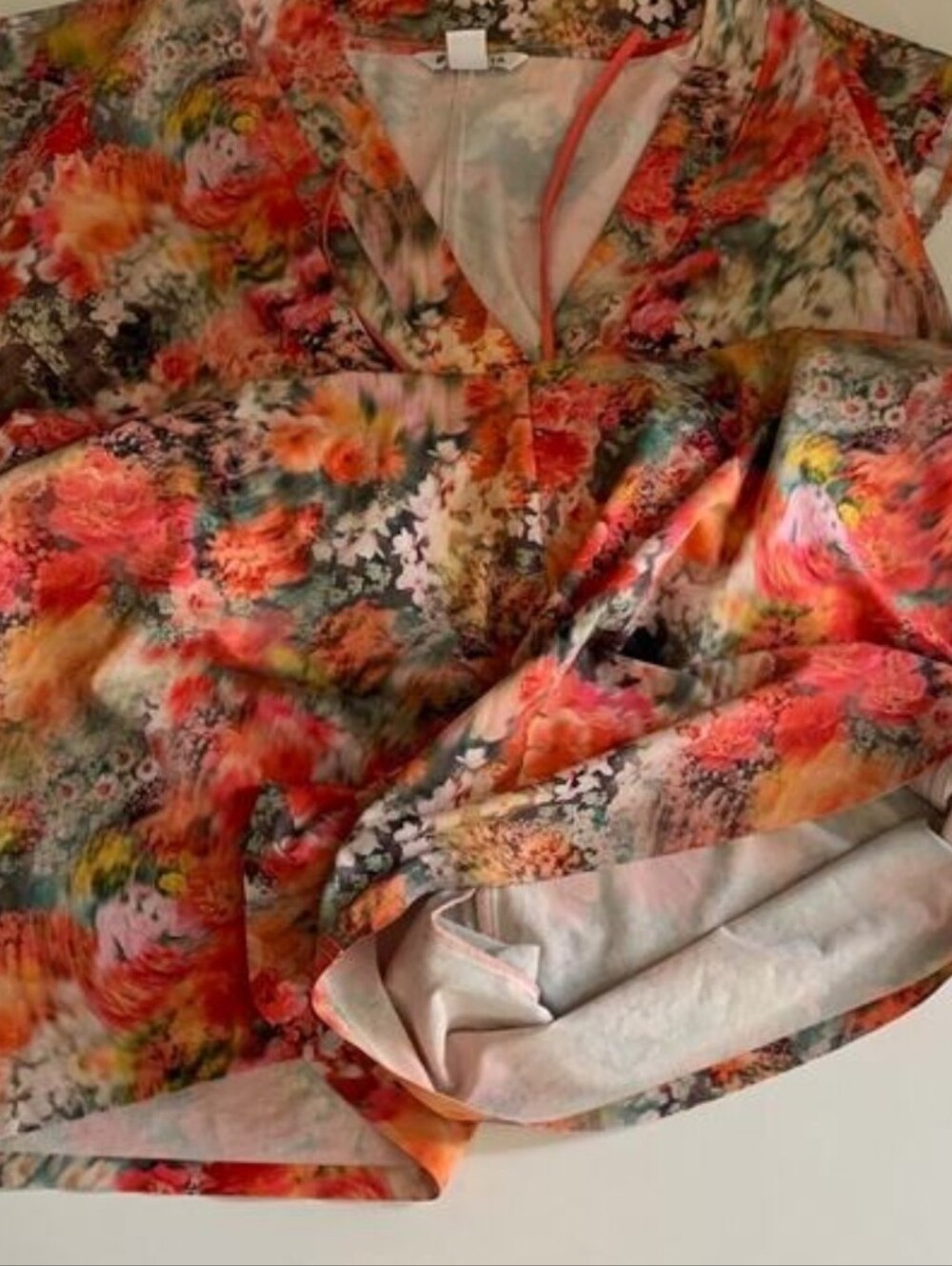 Athleta Marlow Floral Romper Large Tie Waist V Neck Cap Sleeve - Picture 10 of 15